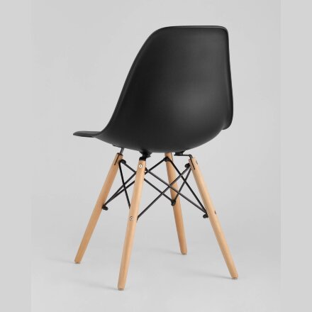 Стул Eames Style DSW черный 